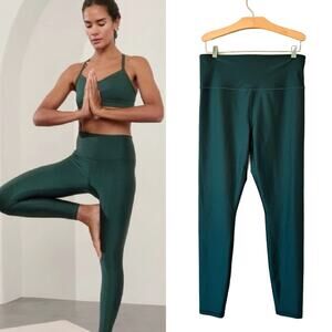 ATHLETA Ultra High Rise Elation Sheen Tight Leggings 7/8 Medium Cypress Green